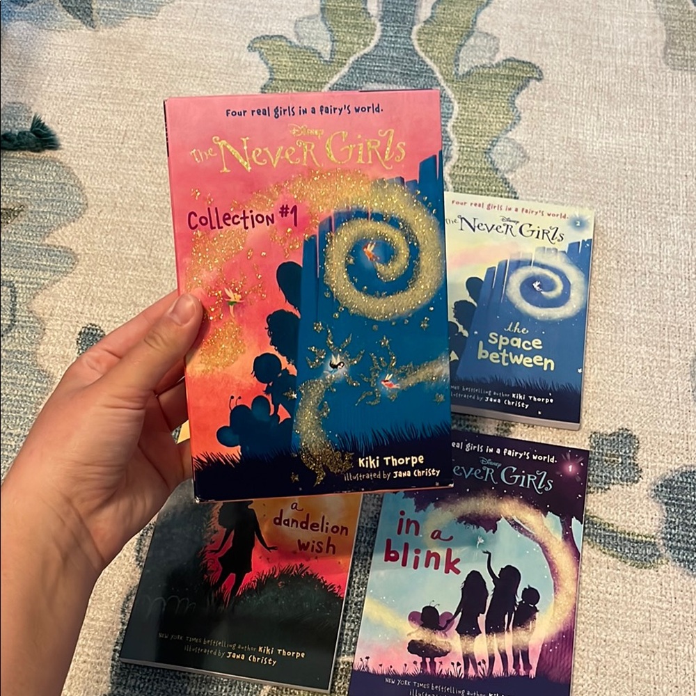 Disney The Never Girls Collection #1 Book Set